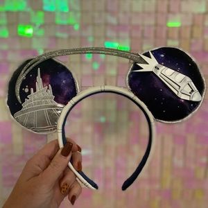 Disney parks spaceship earth limited ear headband